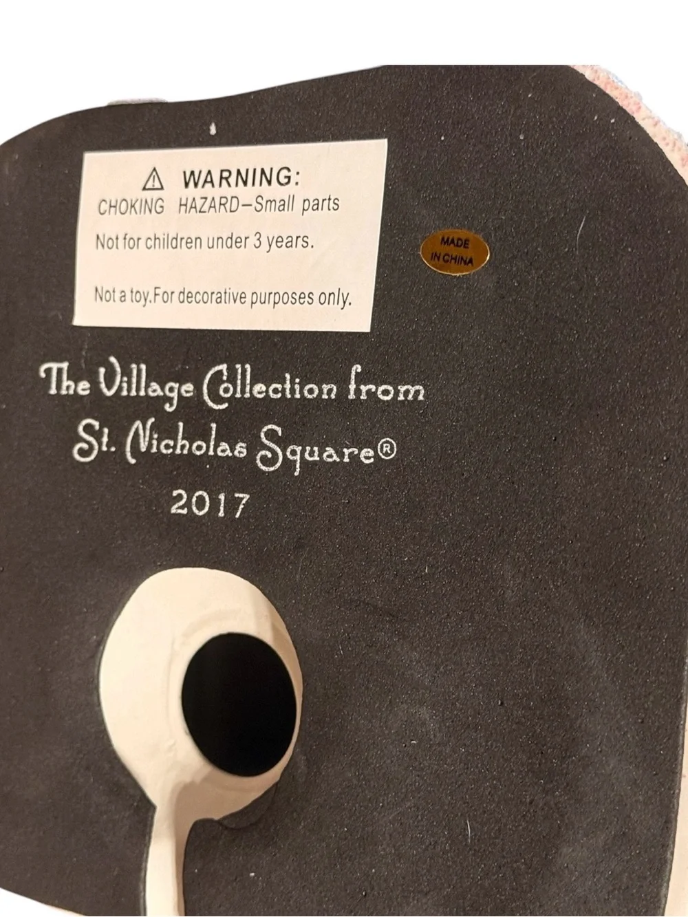 St. Nicholas Square 2017 Restaurant Lighted Christmas Village Building w/ Box